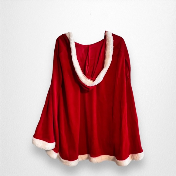 Beauty & the Beast BELLE Winter Christmas Dress, Cape, Shoes & Wand child 10/12 - Picture 6 of 12